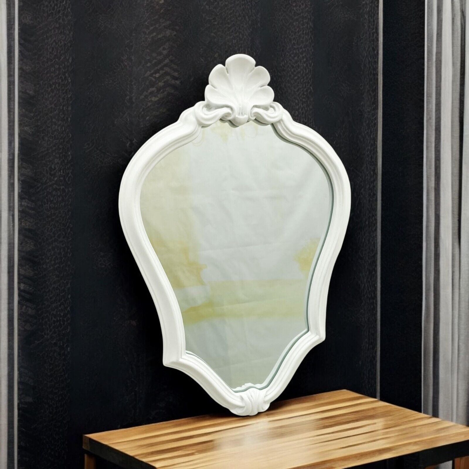 Elegant White Wall Mirror 37Cm X 26Cm Stylish Home Decor & Perfect Xmas Gift