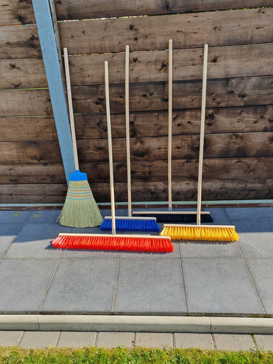 1.2M Traditional Outdoor Garden Sweeping Brush Floor Yard Wooden Broom Handle