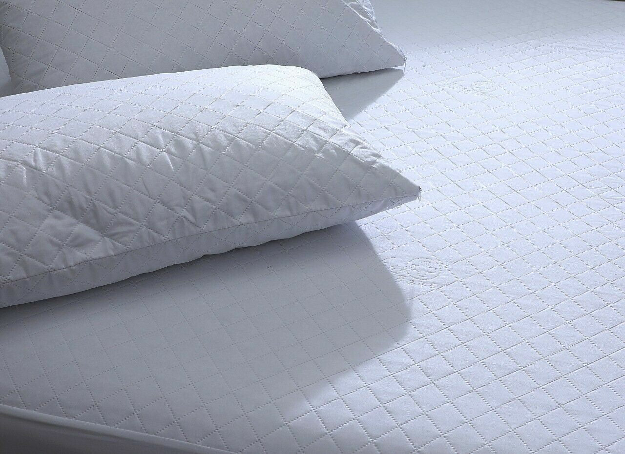 Pack of 4 Zipped WATERPROOF QUILTED Pillow Protectors Hypoallergenic Soft Covers