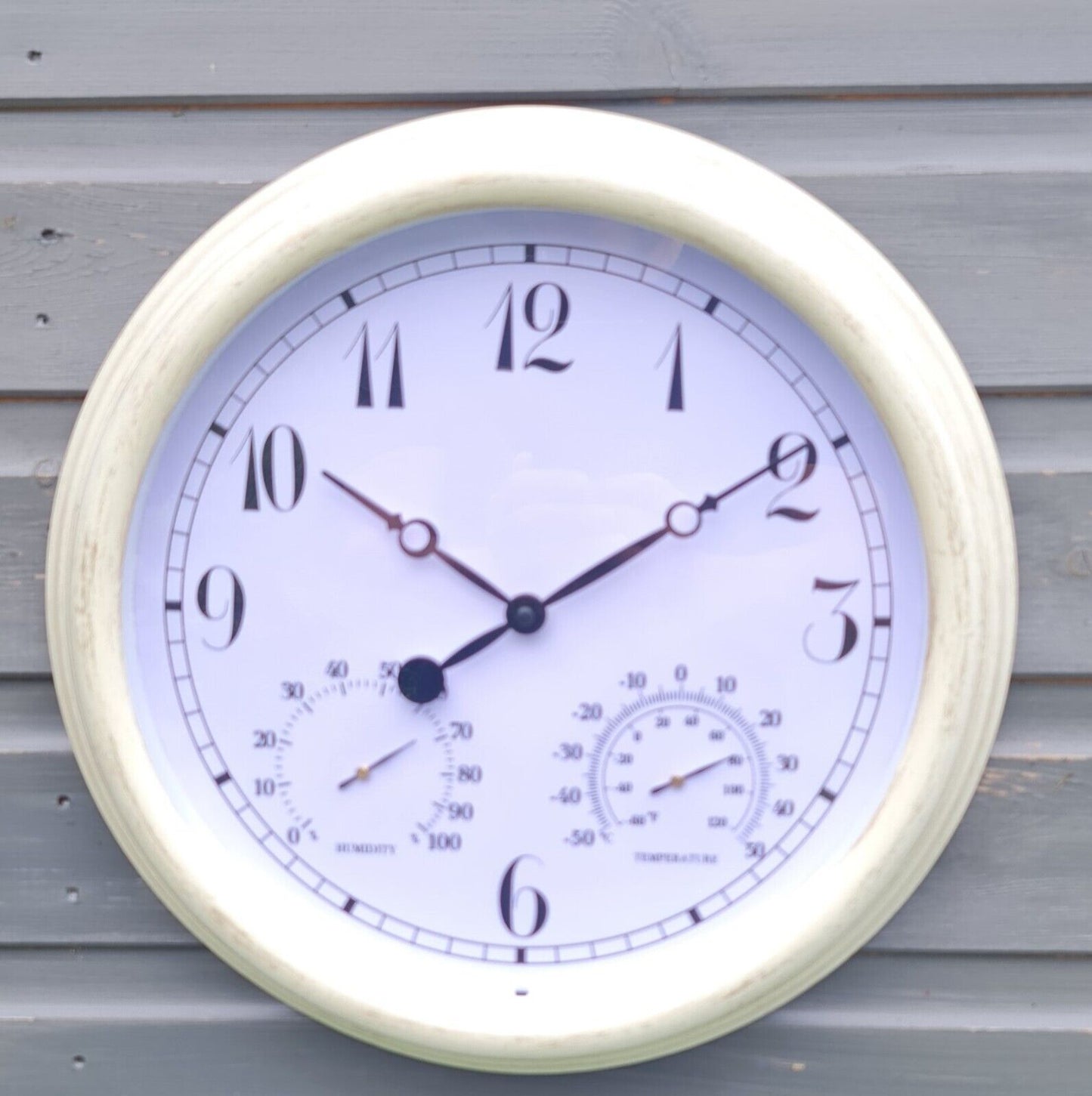 Garden Station Wall Clock with Thermometer Humitity Indoor Outdoor Roman 38Cm