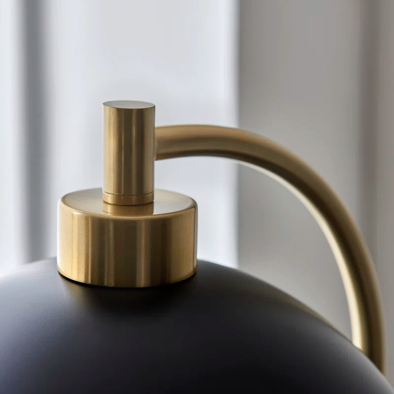 Bucca Task Floor Light