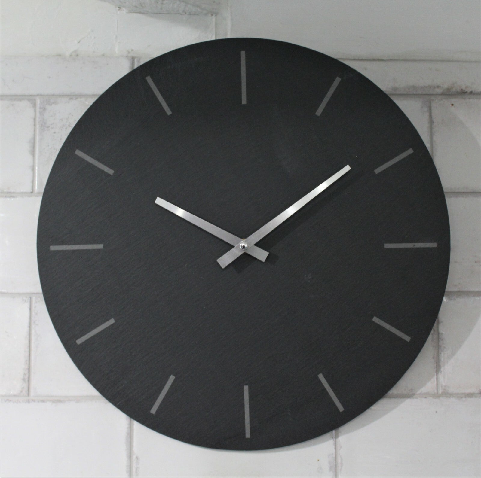 Indoor Outdoor Hand Finished Kitchen Grey Slate & Silver Wall Clock Natural