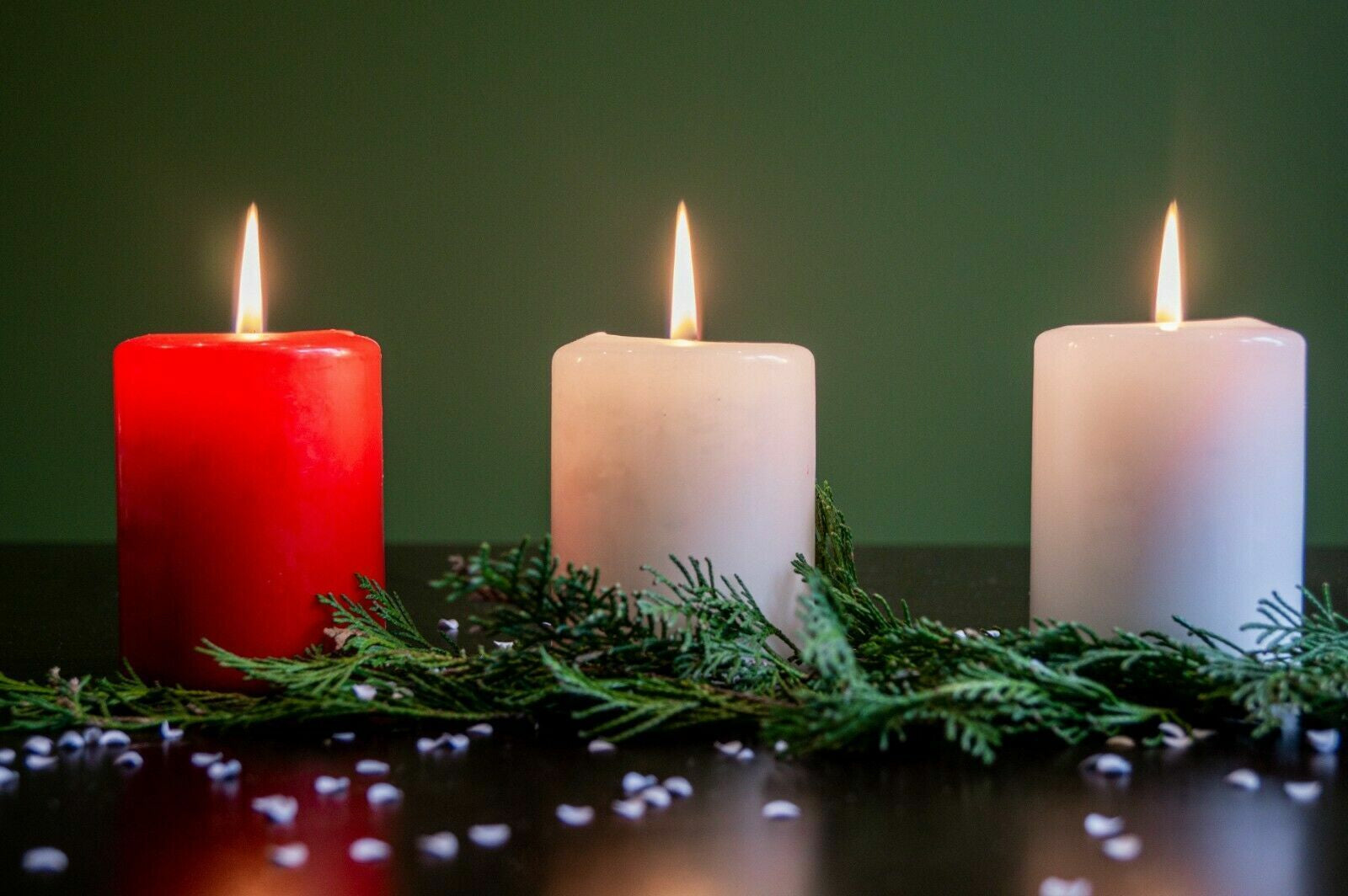 Set of 6 Church Large Pillar Candles 66 Hours Burning Time Ivory White 7Cm/15Cm