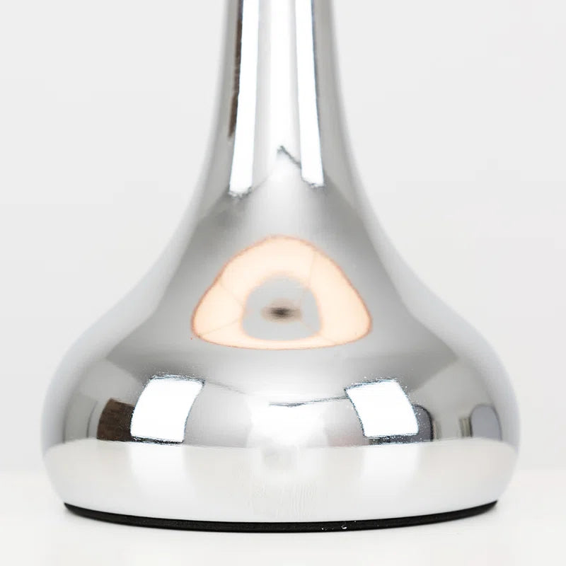 Chasse Metal Table Lamp