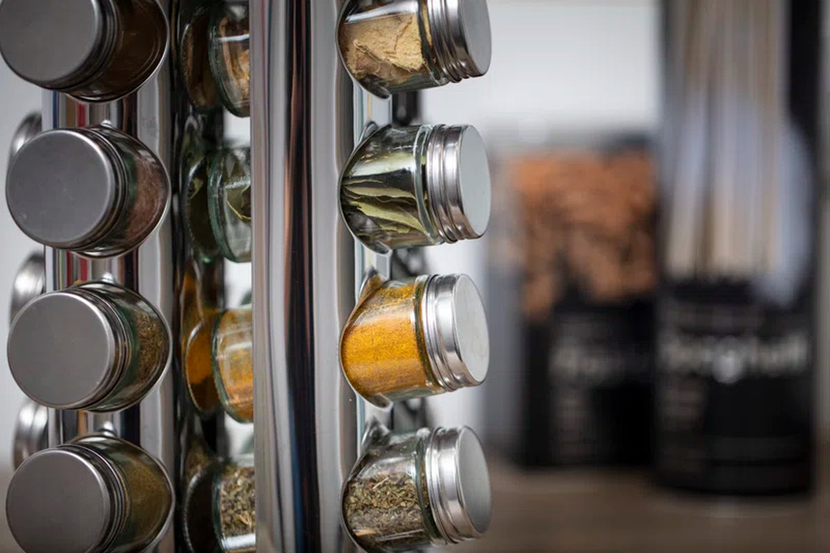 Spinning Carousel 16-Jar Free Standing Spice Rack