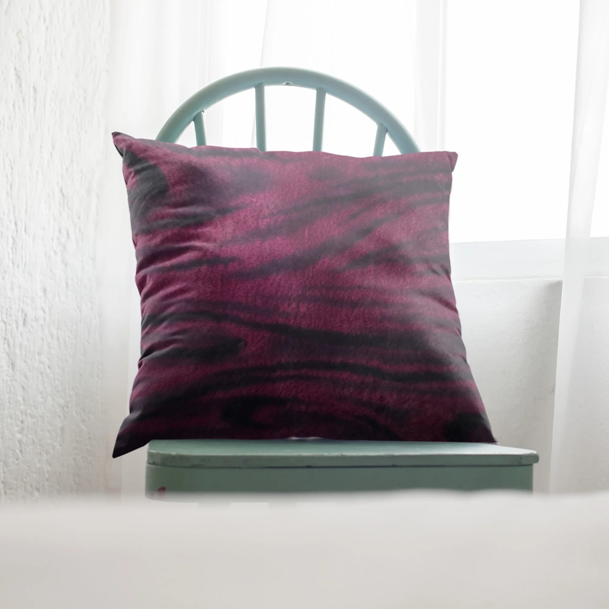 Plutus Fuchsia Black Galaxy Animal Faux Fur Luxury Throw Pillow