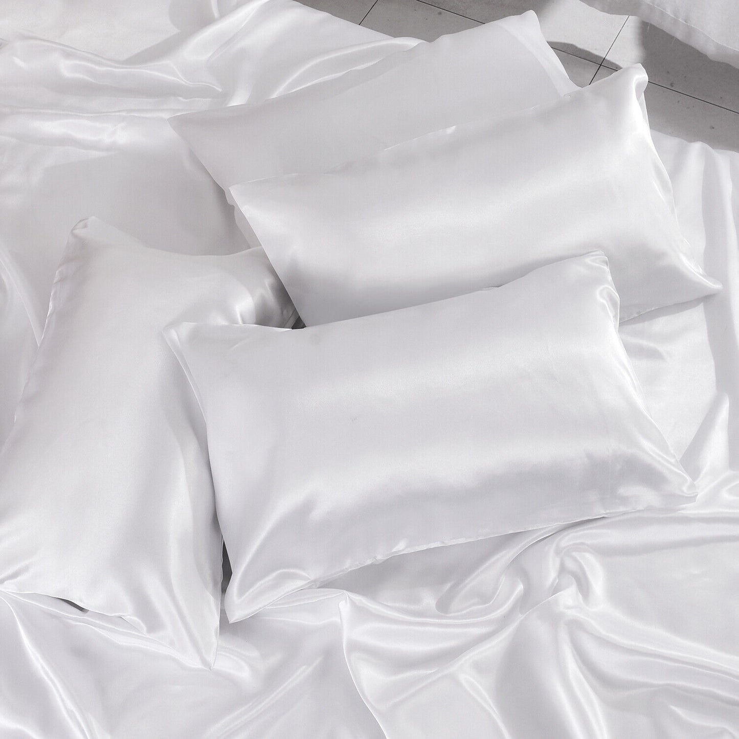 ROOEE 6PCS Satin Silk Complete Bedding Set Fitted Sheet Duvet Cover Pillow Cases
