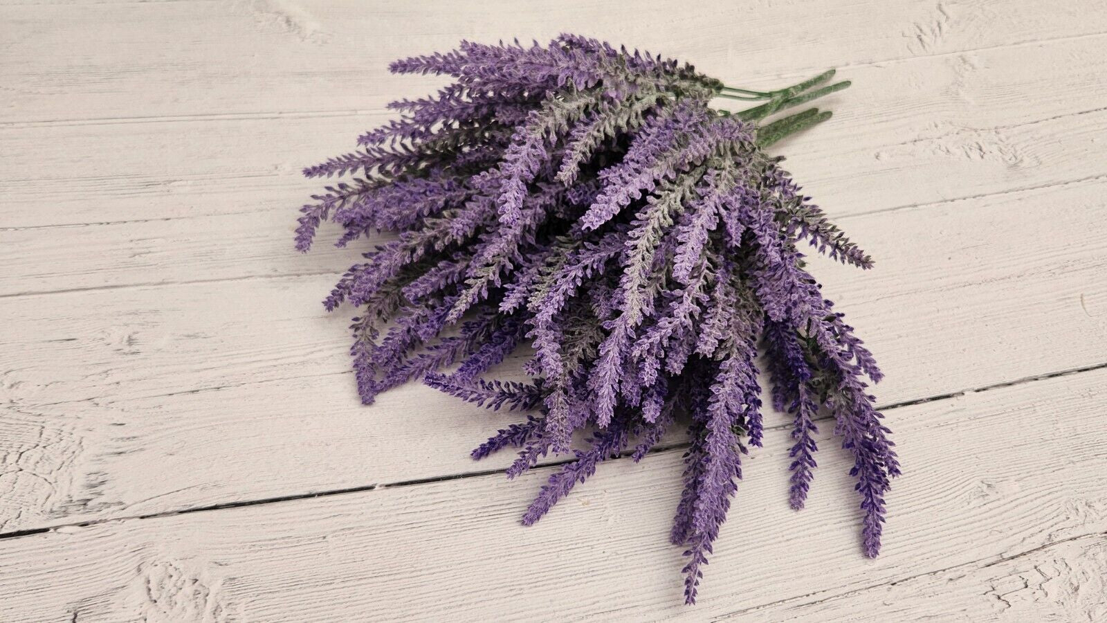 Artificial Lavender Flowers in Bundles Fake Silk Faux Lavender Plant Wooden Pots