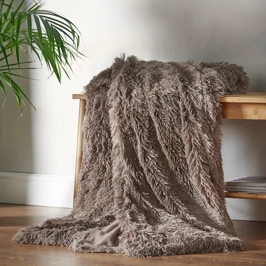 Cuddly Faux Fur 150X200Cm Throw