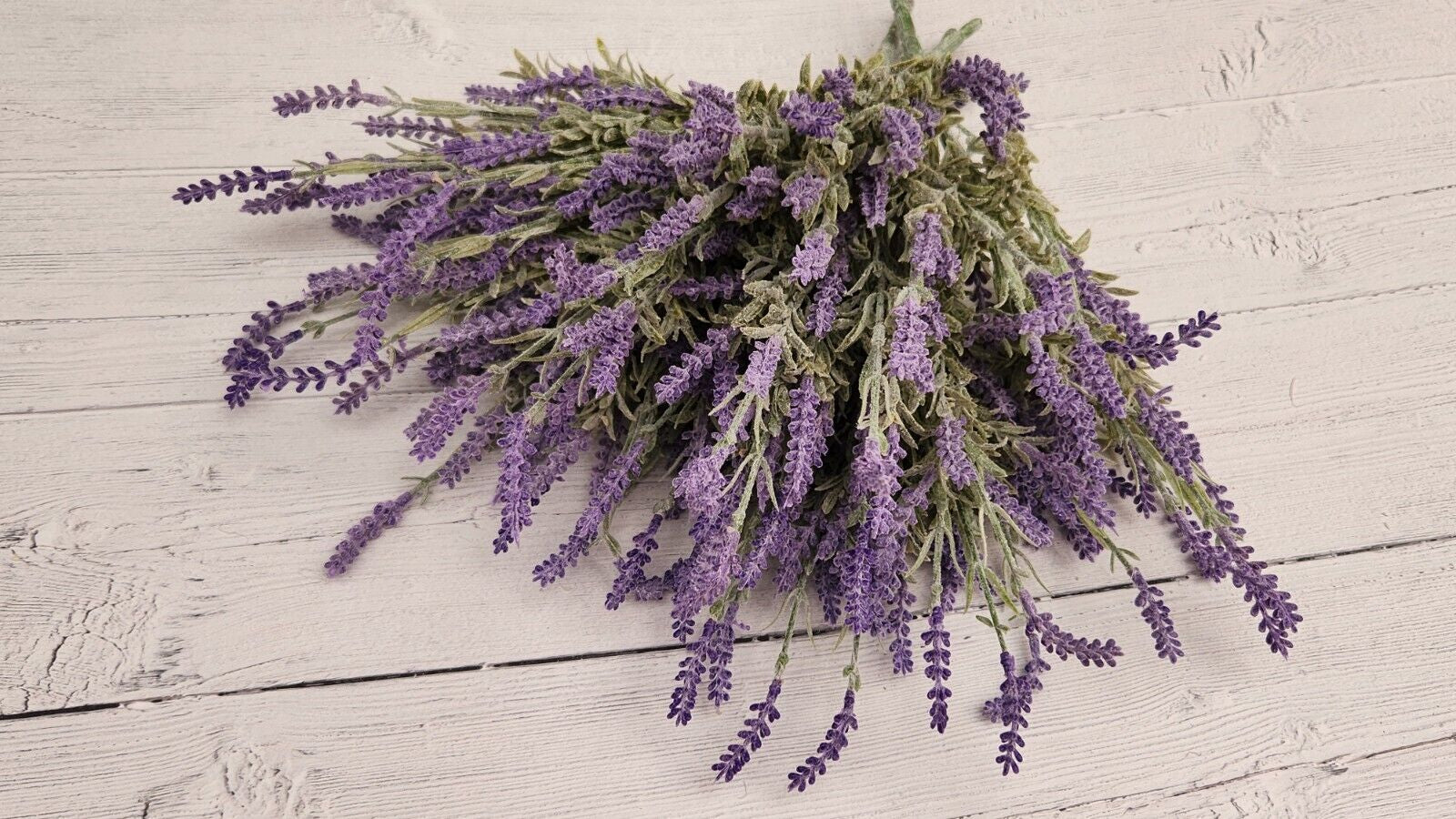 Artificial Lavender Flowers in Bundles Fake Silk Faux Lavender Plant Wooden Pots