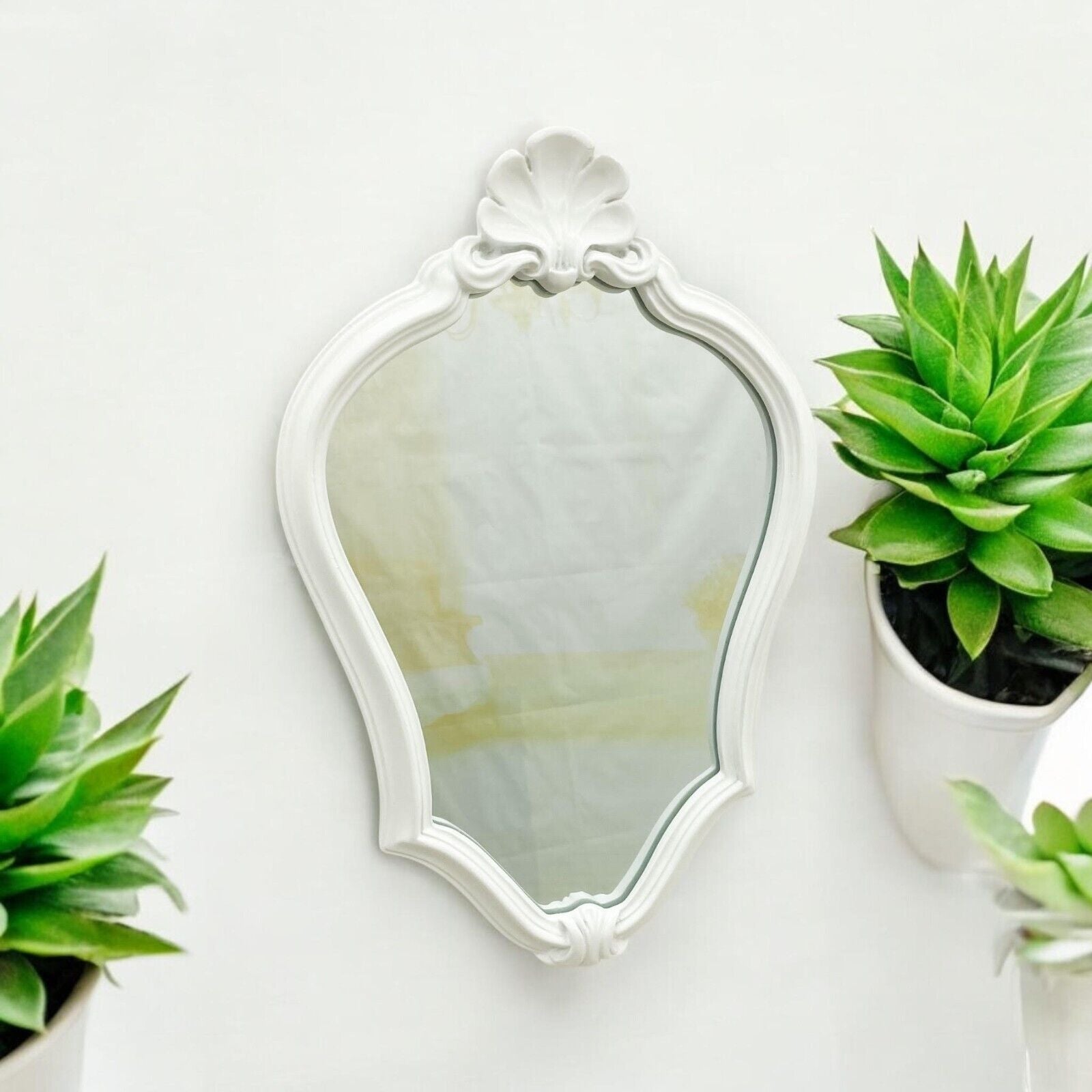 Elegant White Wall Mirror 37Cm X 26Cm Stylish Home Decor & Perfect Xmas Gift