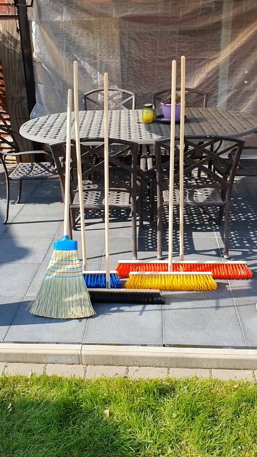 1.2M Traditional Outdoor Garden Sweeping Brush Floor Yard Wooden Broom Handle