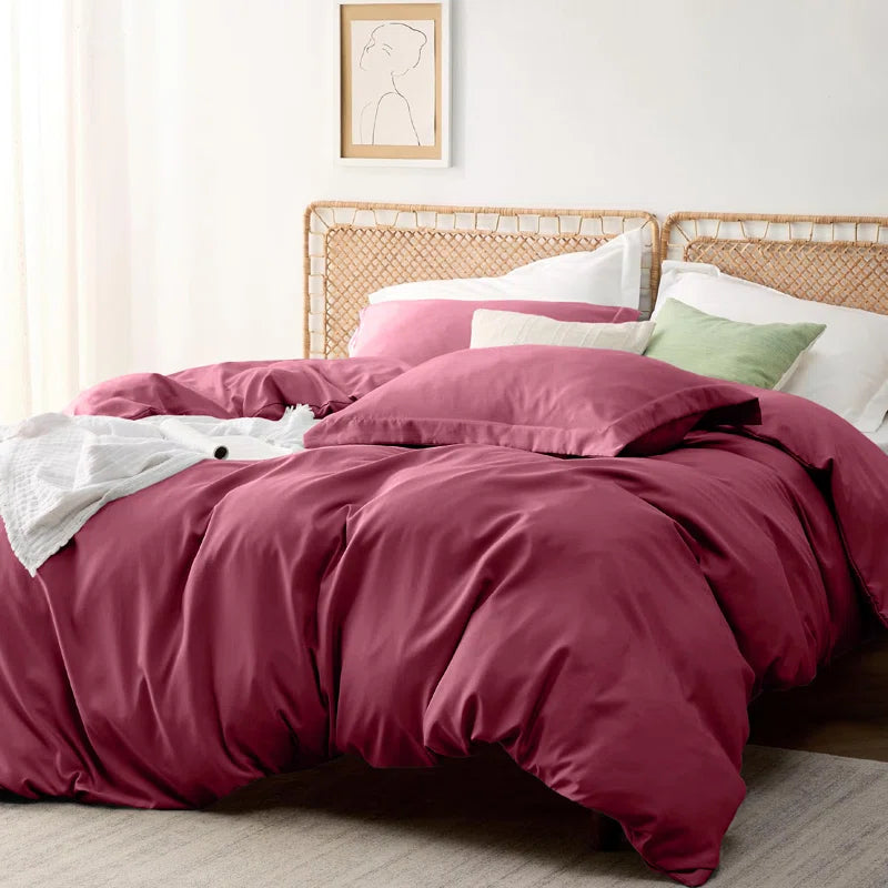 Odil Microfiber Solid Colour Duvet Cover Set with Pillowcases