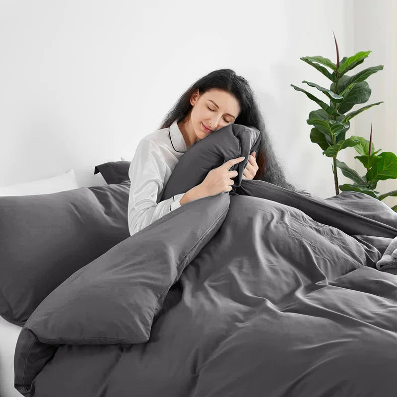 Lameya Luxury Microfibre 200 TC Duvet Cover Quilted Plain Bedding Sets with Pillow Cases