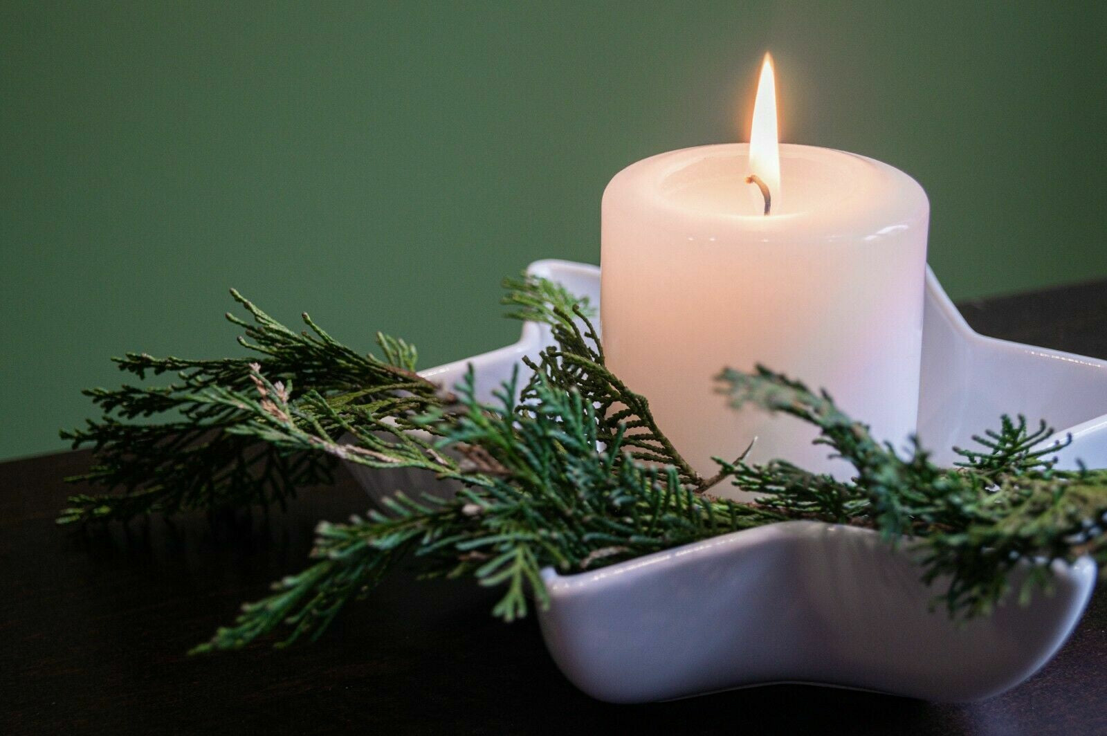 Set of 6 Church Large Pillar Candles 66 Hours Burning Time Ivory White 7Cm/15Cm