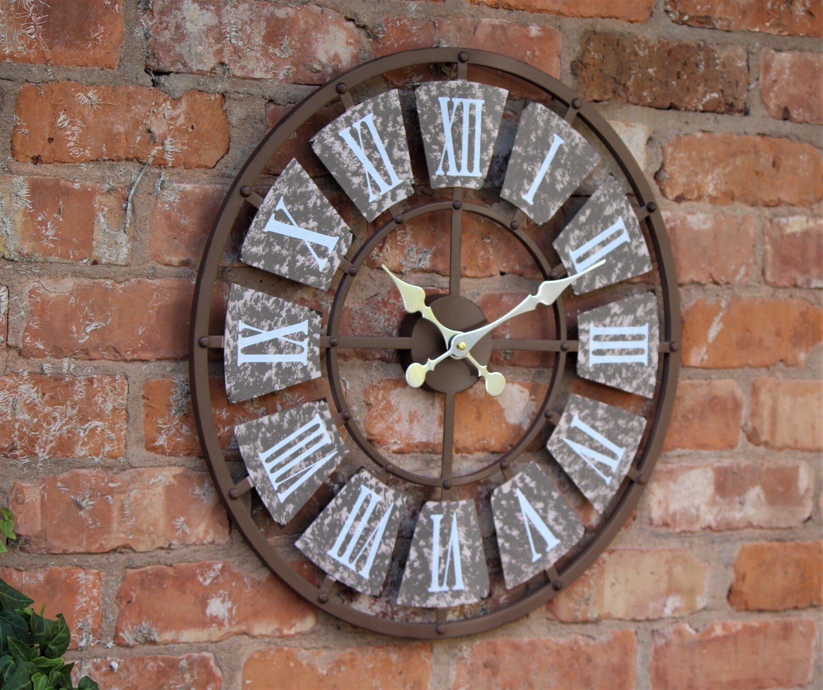 GARDEN WALL CLOCK LARGE INDOOR OUTDOOR GIANT OPEN FACE METAL 58CM