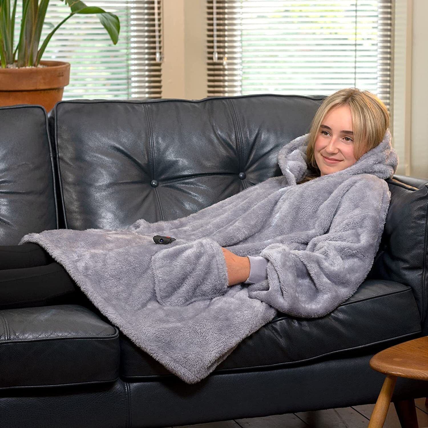 Snugrug Oversized Long Hooded Adult Sherpa Big Fleece Blanket Hoodie Sweatshirt