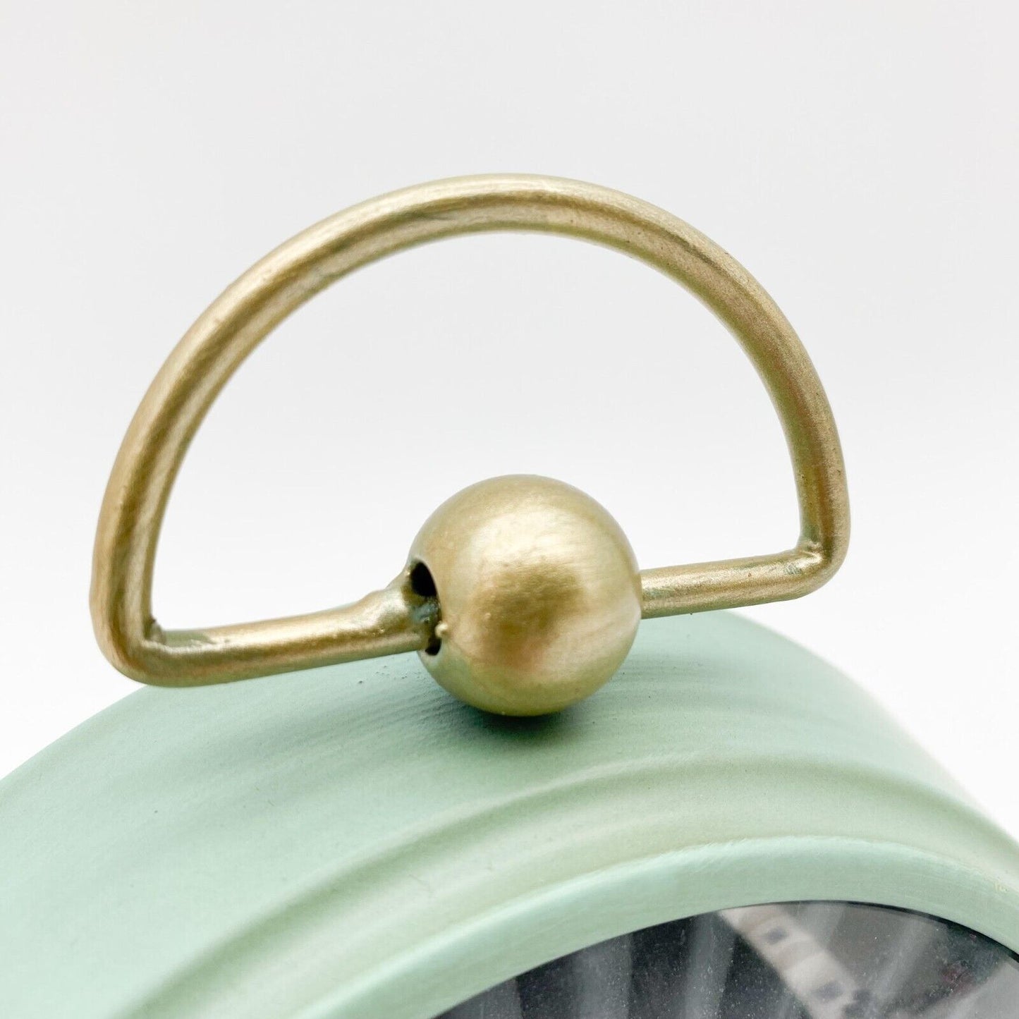 Stylish Green Mantel Clock, Silent Sweep Design Tabletop Clock for Home & Office