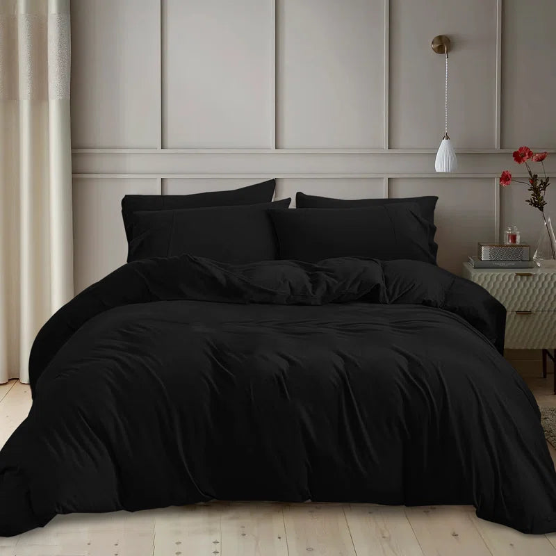 Kiranjot Microfibre 200 TC Reversible Modern & Contemporary Duvet Cover Set with Pillow Cases