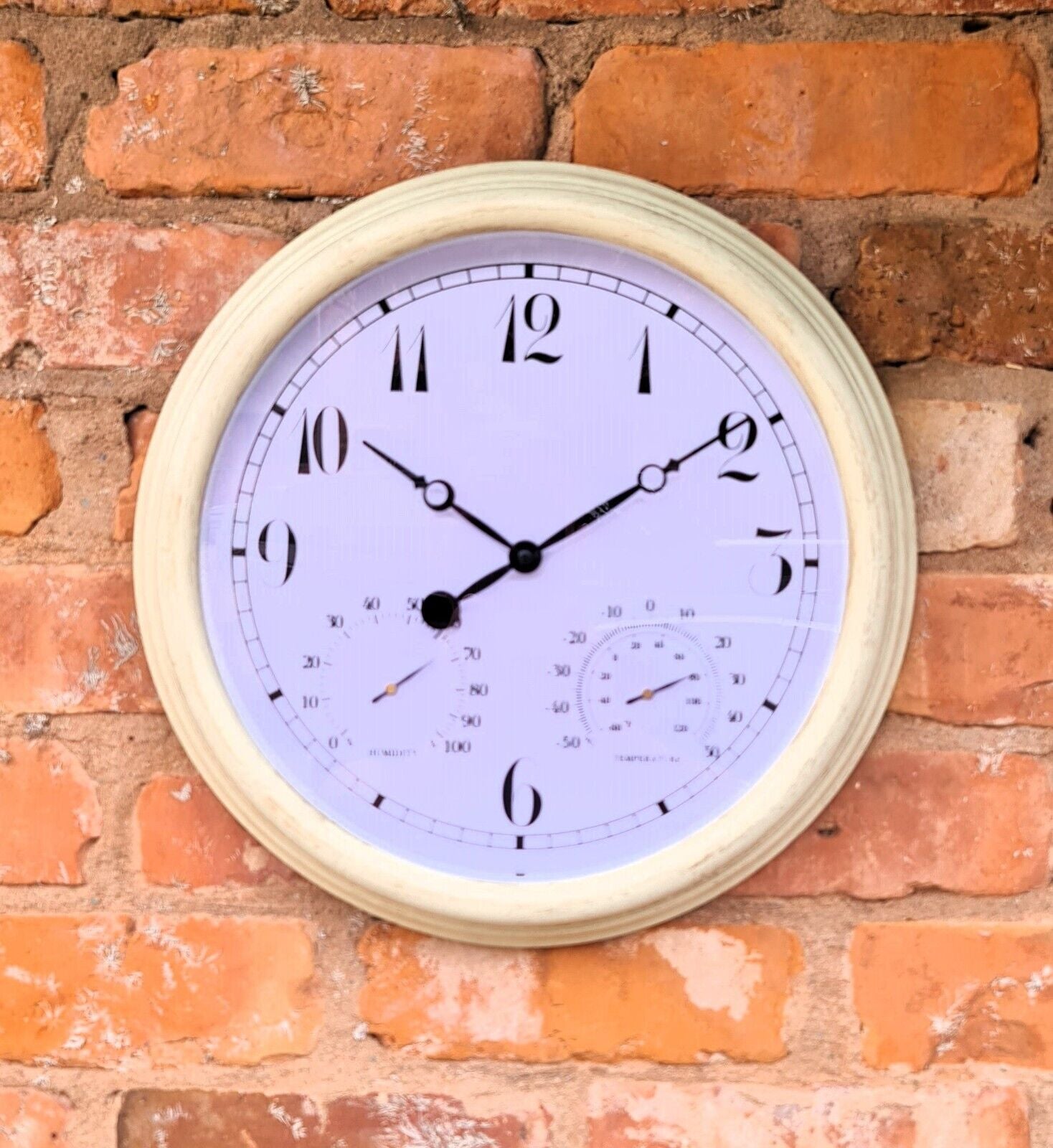 Garden Station Wall Clock with Thermometer Humitity Indoor Outdoor Roman 38Cm