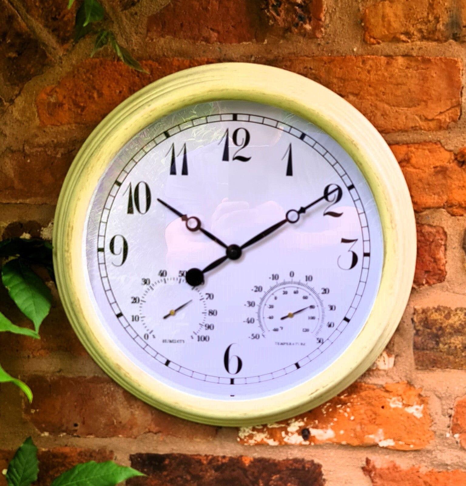 Garden Station Wall Clock with Thermometer Humitity Indoor Outdoor Roman 38Cm