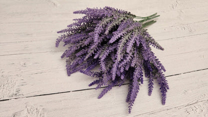 Artificial Lavender Flowers in Bundles Fake Silk Faux Lavender Plant Wooden Pots