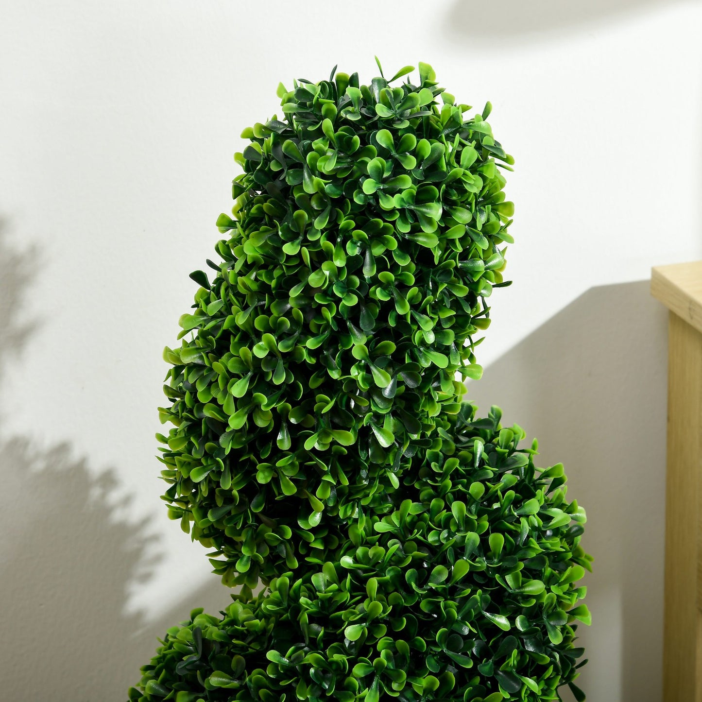 HOMCOM Set of 2 Potted Artificial Plants, Topiary Spiral Boxwood Trees, 90Cm