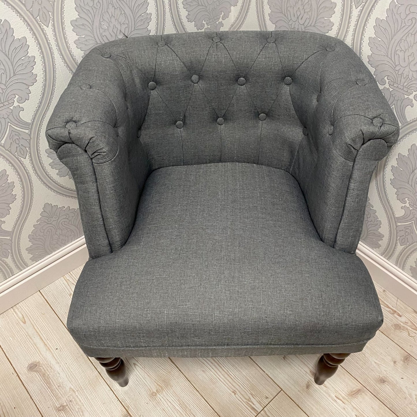 Durable Grey Linen Tub Barrel/Dining Armchair - Stylish Padded Chair for Bedroom