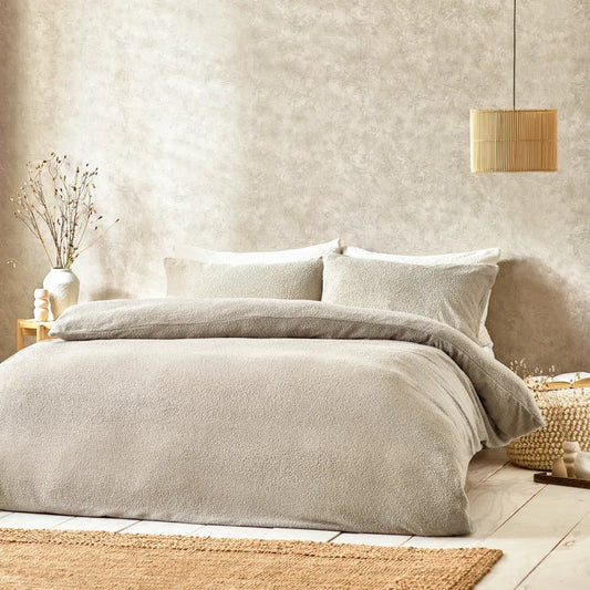 Modris Polyester Solid Colour Duvet Cover Set with Pillowcases