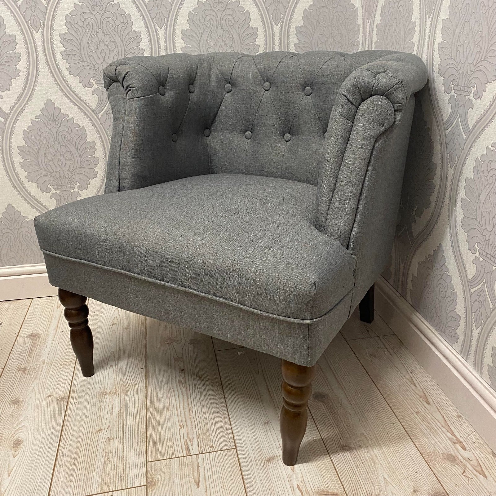 Durable Grey Linen Tub Barrel/Dining Armchair - Stylish Padded Chair for Bedroom