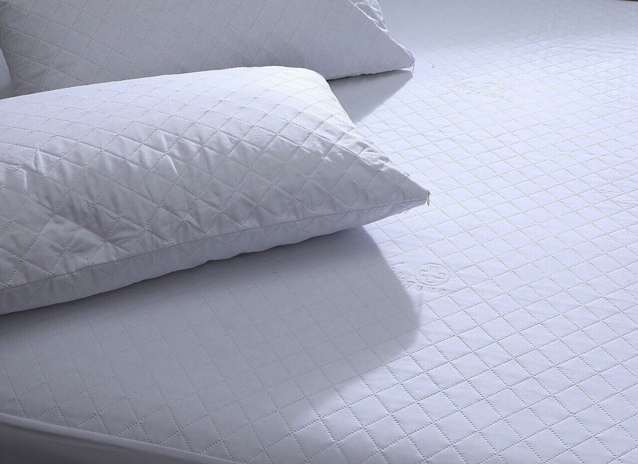 Pack of 4 Zipped WATERPROOF QUILTED Pillow Protectors Hypoallergenic Soft Covers