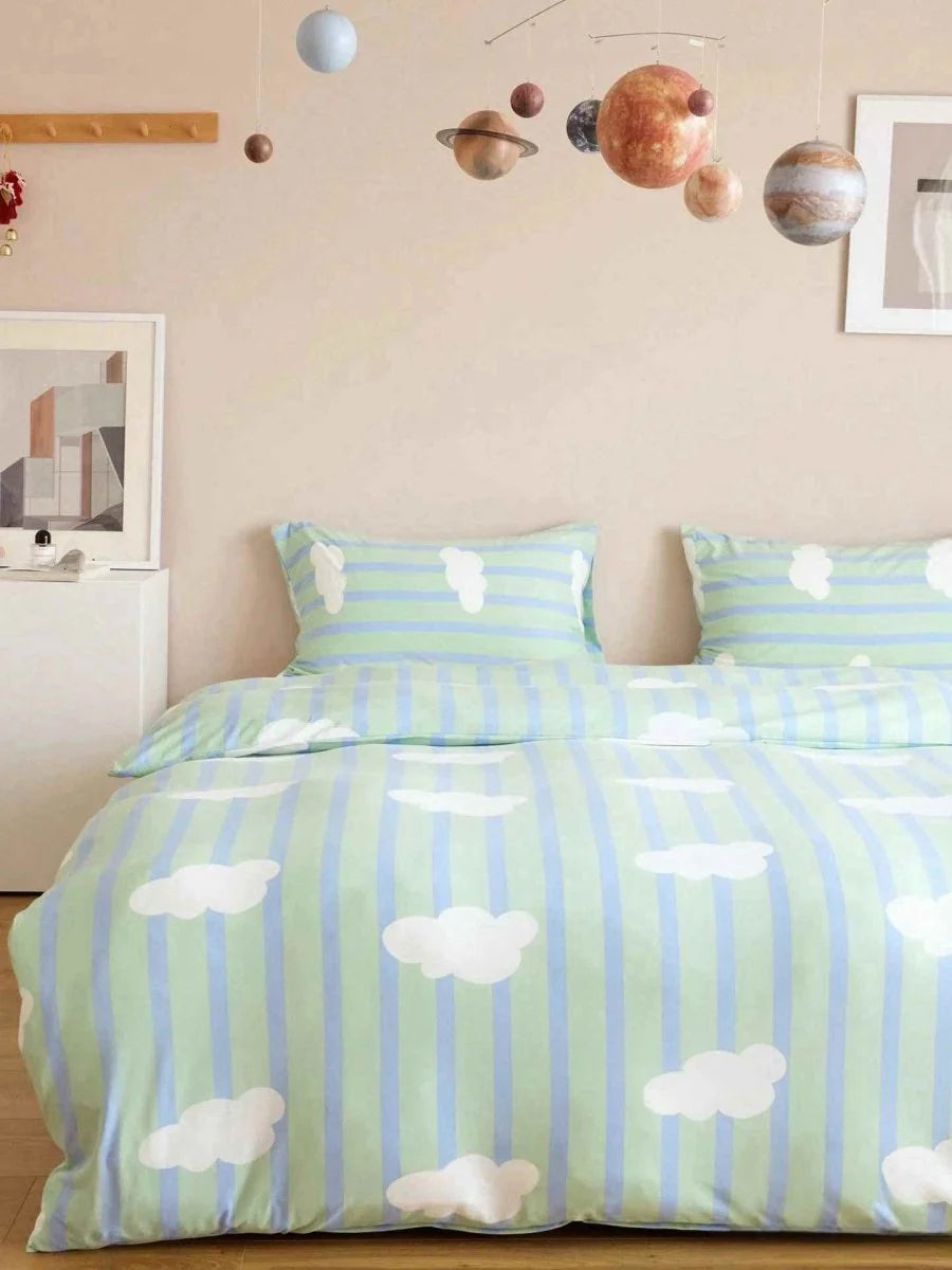 Whimsical Cute Cloud Stripe Queen Size Cotton Duvet Cover Set with Pillowcases