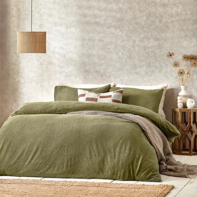 Modris Polyester Solid Colour Duvet Cover Set with Pillowcases