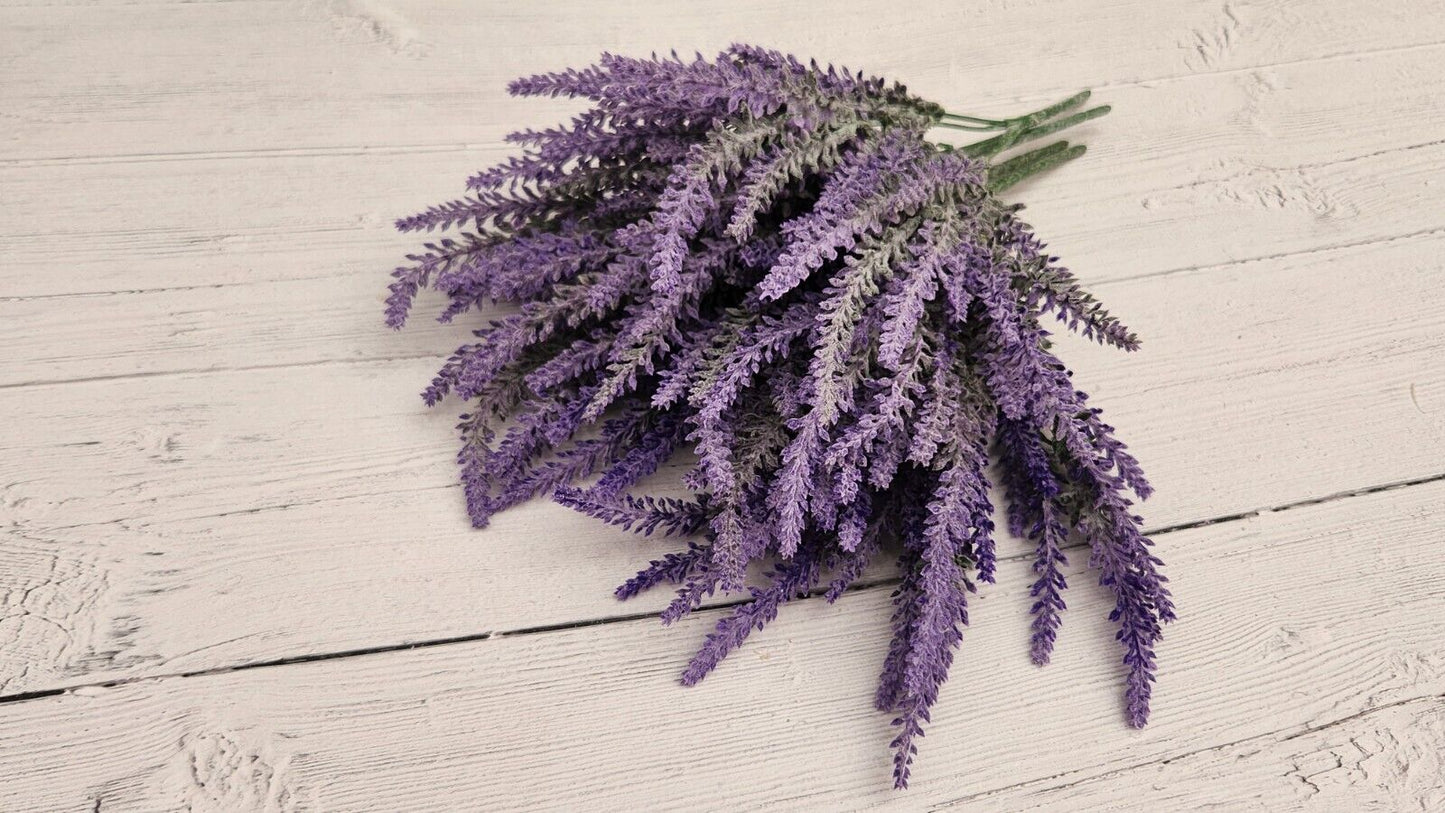 Artificial Lavender Flowers in Bundles Fake Silk Faux Lavender Plant Wooden Pots